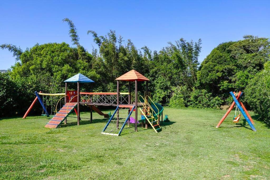 Apartamento Costao Das Gaivotas - Praia Do Santinho - Ingleses - フロリアノポリス エクステリア 写真